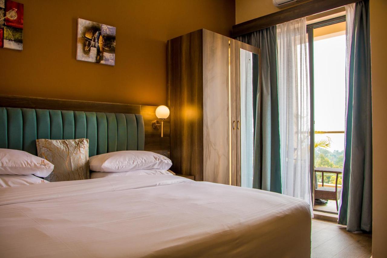 Hotel Horizon عنتيبي المظهر الخارجي الصورة