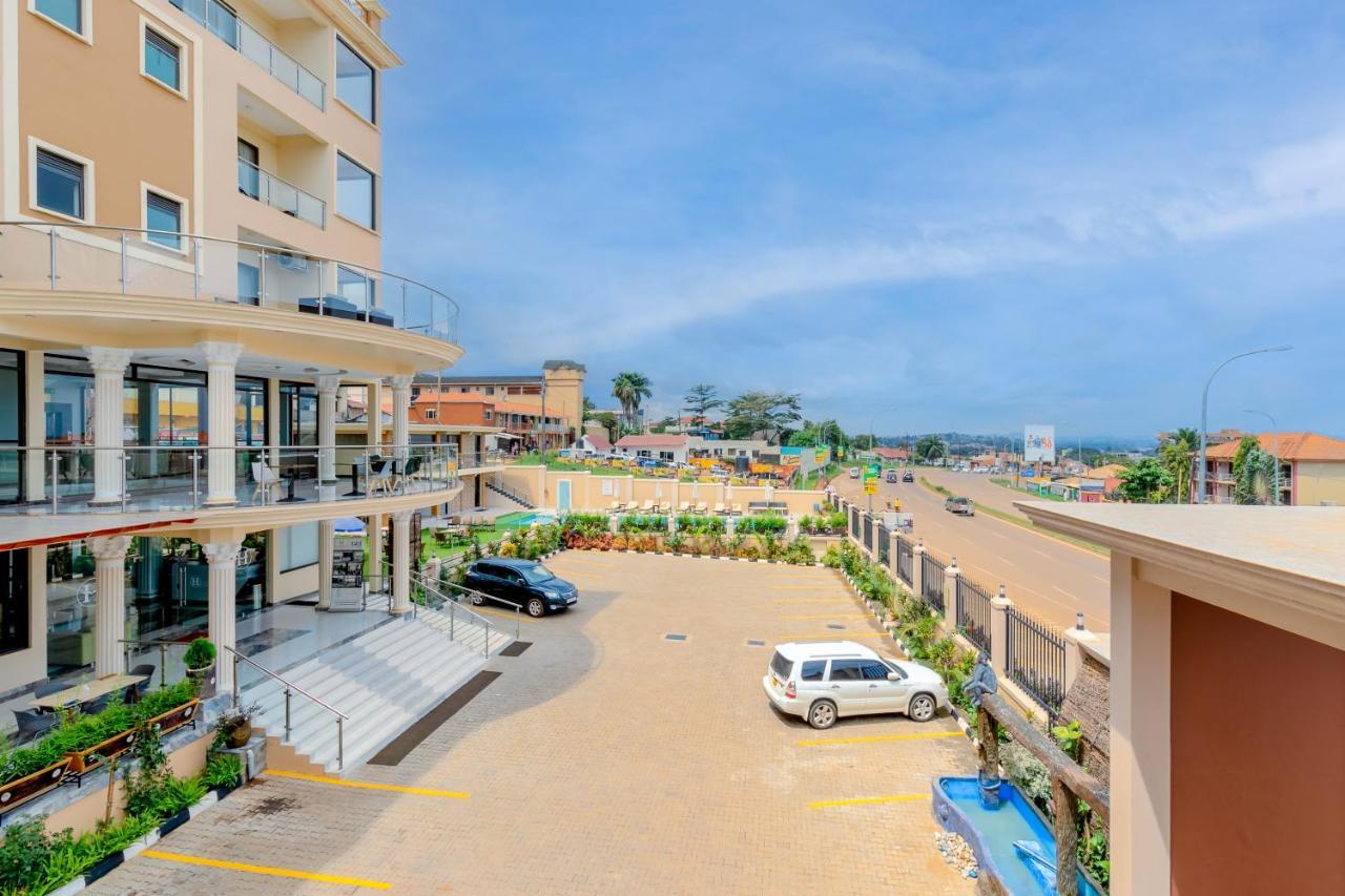 Hotel Horizon عنتيبي المظهر الخارجي الصورة