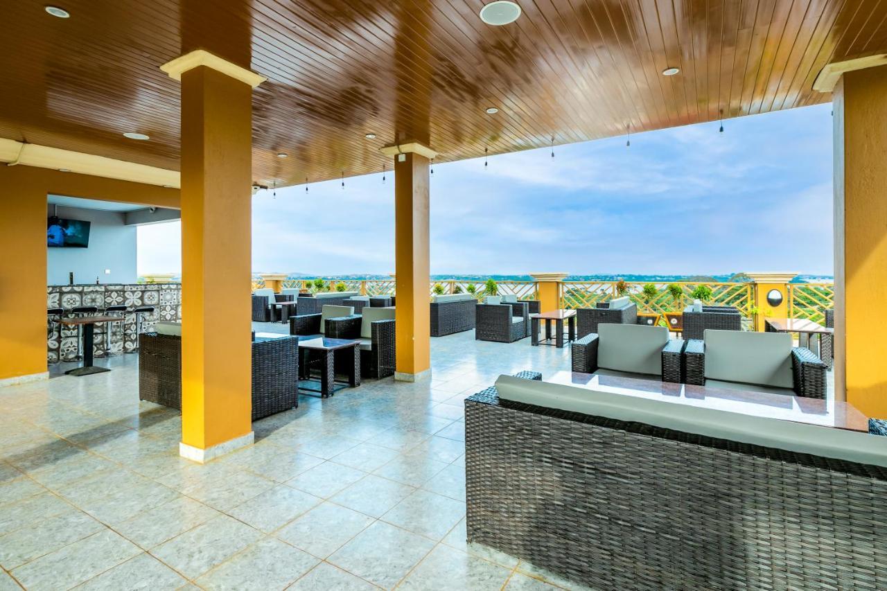 Hotel Horizon عنتيبي المظهر الخارجي الصورة