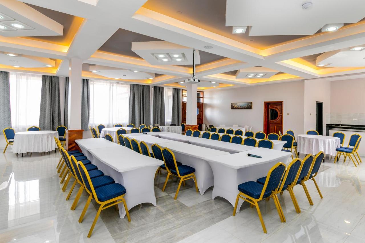 Hotel Horizon عنتيبي المظهر الخارجي الصورة